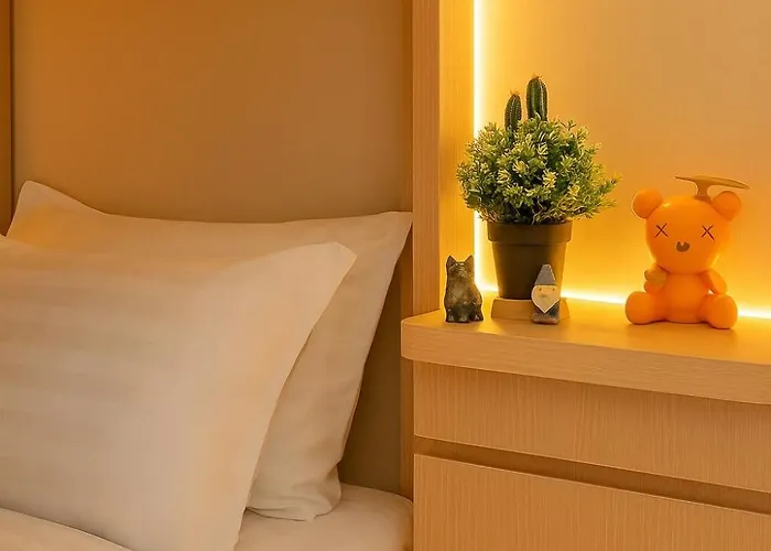 Modern & Cozy 6br Near Okada, Solaire, Airport Apartamento