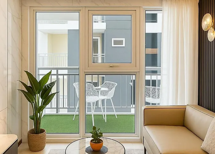 Modern & Cozy 6br Near Okada, Solaire, Airport Apartamento