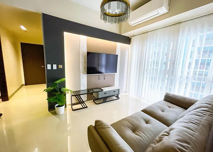 Modern & Cozy 6br Near Okada, Solaire, Airport Apartamento